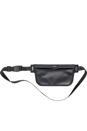 Fidlock Sling Bag in Black & Black