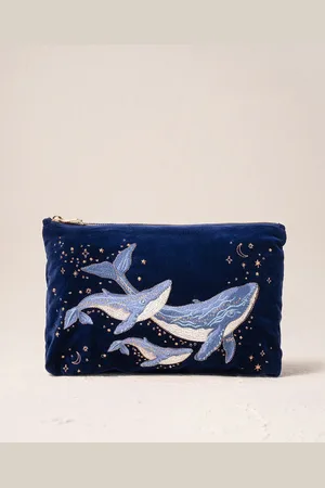 ELIZABETH SCARLETT Whale Everyday Pouch in Navy