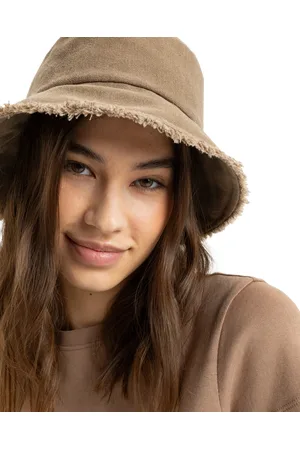 Roxy Victim Of Love Bucket Hat in Portabella