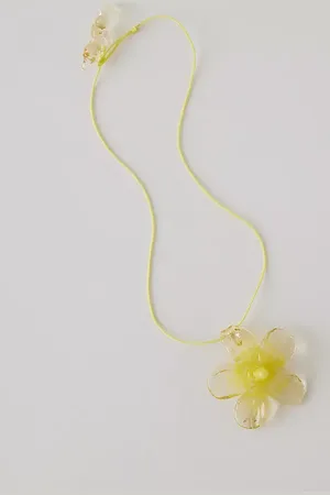Levens Jewels Hibiscus Necklace