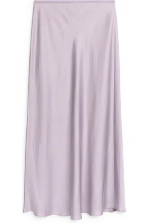 Pastel Green Matte Slinky Maxi Skirt