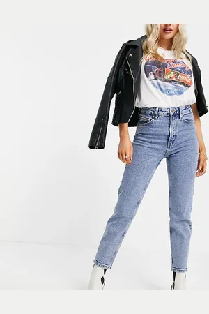 Stradivarius Petite slim mom jean with stretch in washed