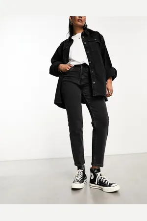 Stradivarius Slim mom jean with stretch in
