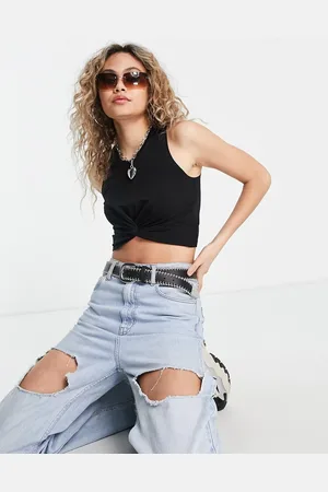 Noisy May Twist front crop top in