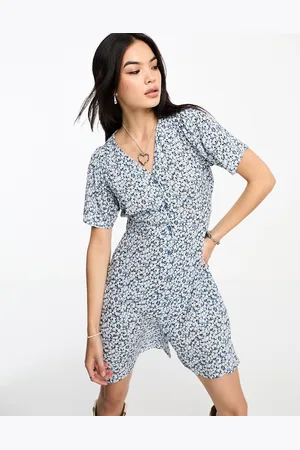 ONLY V neck tie waist mini dress in floral