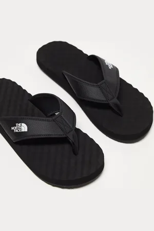 The North Face Base Camp II flip flops in