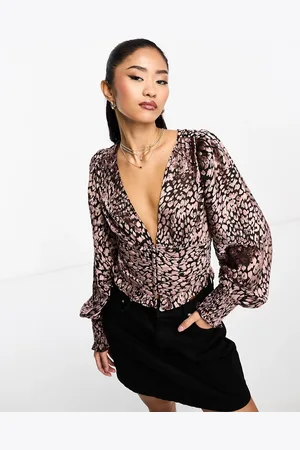 Miss Selfridge V neck hook and eye blouse in animal devore