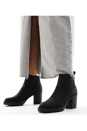 ONLY Faux leather heeled boot in
