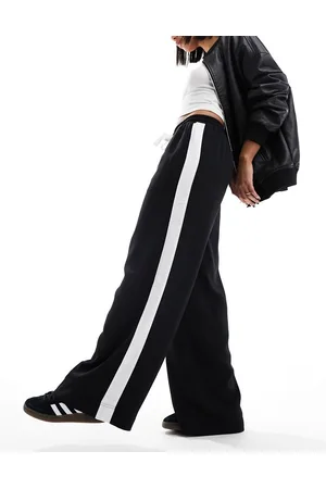 ASOS Pull on trouser with contrast panel in