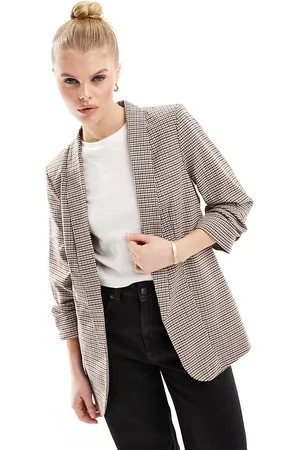 Pieces® Ruched sleeve blazer in check