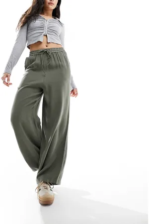 Miss Selfridge Soft touch pull on wide leg trouser in khaki