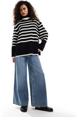 Moon River Striped turtleneck jumper in and white