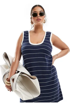 ASOS ASOS DESIGN Curve knitted a line mini dress with tipped neckline in navy