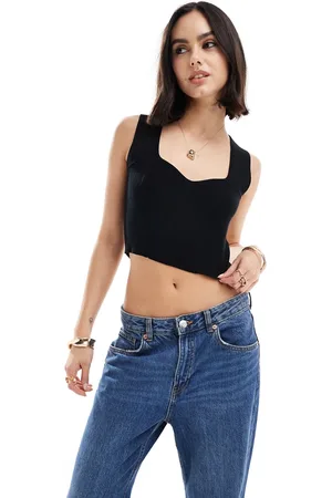 VERO MODA Ribbed knit top with sweetheart neckline in