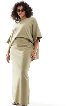 ASOS Curve premium heavy weight textured jersey column maxi skirt in khaki