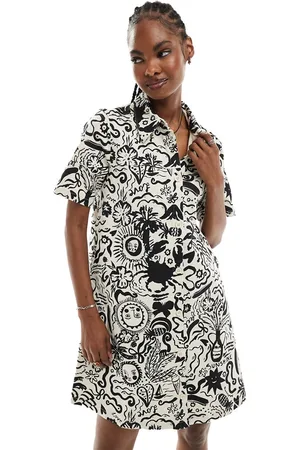Monki Short sleeve button through collar mini shirt dress in mono summer print