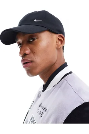 Nike Club Swoosh cap in