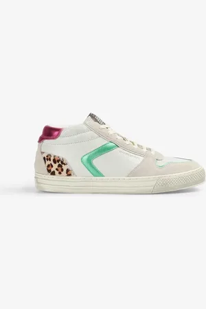 SCALPERS Sneakers in