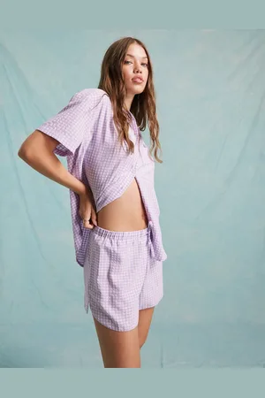 Miss Selfridge Poplin pull on runner short in lilac stripe