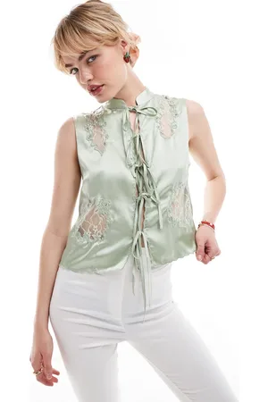 Reclaimed Tie front top with lace detail