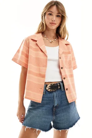 Wrangler Short sleeve revere textured shirt in