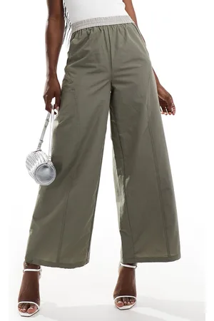 Urban Revivo Wide leg tracksuit trousers in
