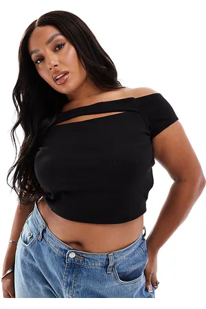 ASOS ASOS DESIGN Curve cut out bardot short sleeve crop top in