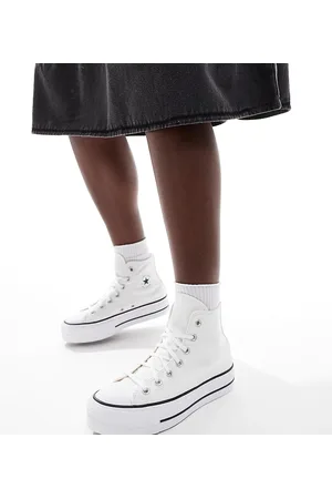 Converse Chuck Taylor All Star Lift Hi Wide Fit trainers in