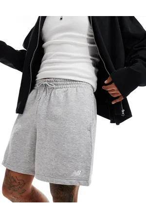 New Balance Sport essentials french terry short 7"" in