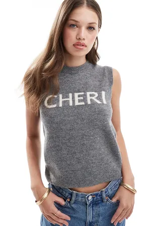New Look Cheri knitted vest in