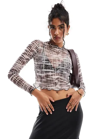 New Look Lettuce edge crop top in pattern