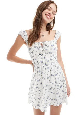 Stradivarius Milkmaid mini dress in floral print