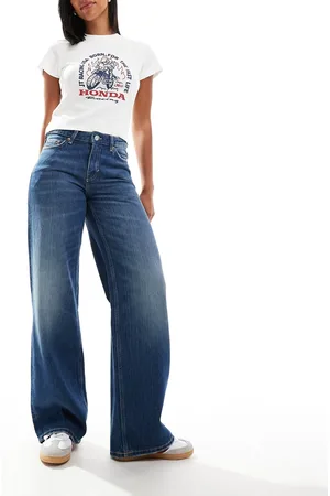 Weekday Ample low waist baggy fit jeans in streaky wash