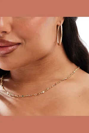 Pieces® Pieces Curve string heart necklace in