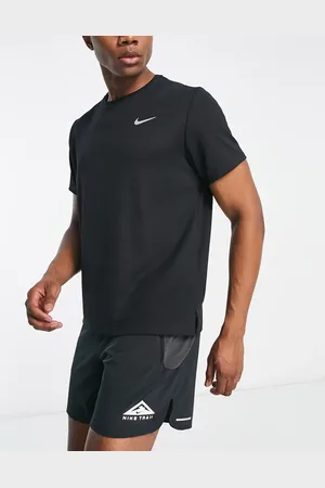 Nike Miler Dri-FIT t-shirt in