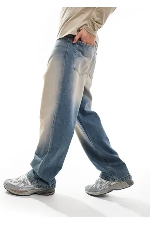 Bershka Baggy fit jeans in washed
