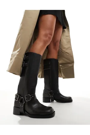 Stradivarius Buckle biker boot in