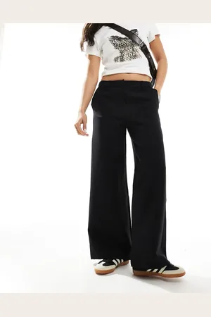 New Look Low rise wide leg trousers in