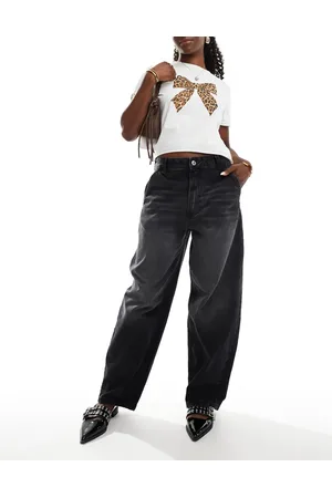 Bershka Baggy skater jeans in washed