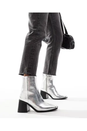 New Look Chunky heel mid ankle boot in