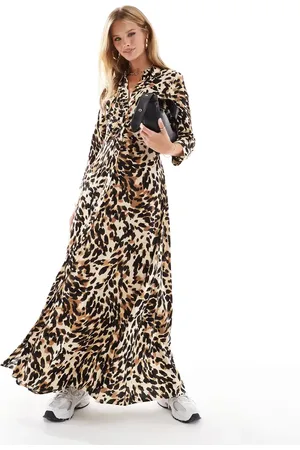 Y.A.S Maxi shirt dress in black leopard print