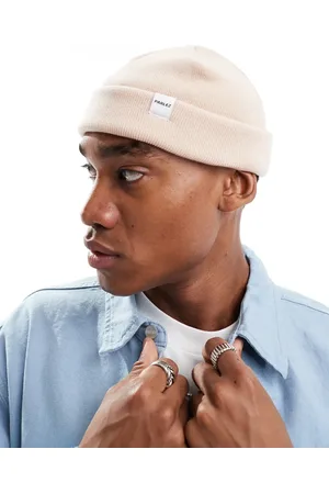 Parlez Flathom short beanie in off