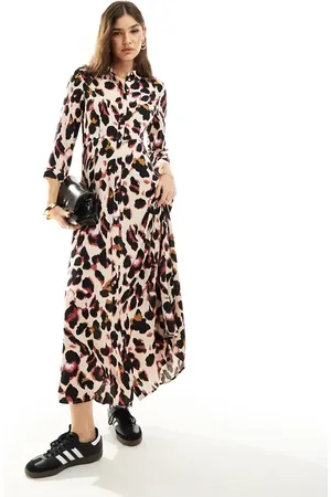 Y.A.S Maxi shirt dress in leopard print