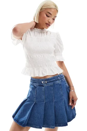 Monki Short sleeve shirred top in