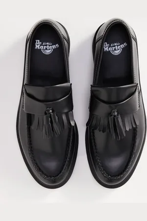 Dr. Martens Unisex Adrian tassel loafers in polished smooth leather
