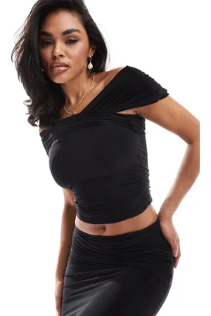 Kaiia Slinky drape off shoulder top co-ord in
