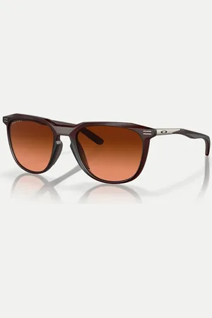Oakley Thurso square sunglasses in with lens in matte