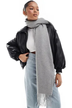 ASOS Supersoft scarf with tassels in grey marl