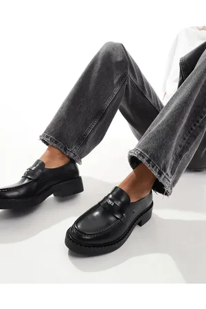 WALK LONDON Dolly penny loafer in leather