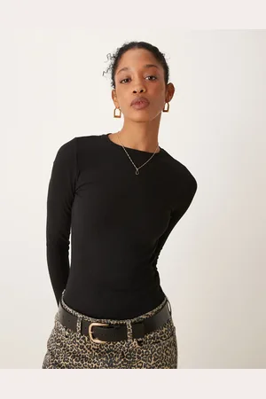 New Look Crew neck long sleeve bodysuit in